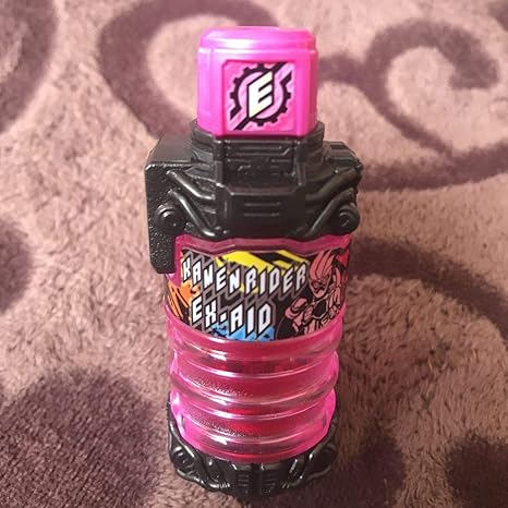 Amazon Co Jp 美品 映画限定 Dx エグゼイド レベル2 フルボトル 仮面ライダー ビルド ガシャット 変身ベルト おもちゃ ドライバー 玩具 ゴーストアイコン ホビー 通販