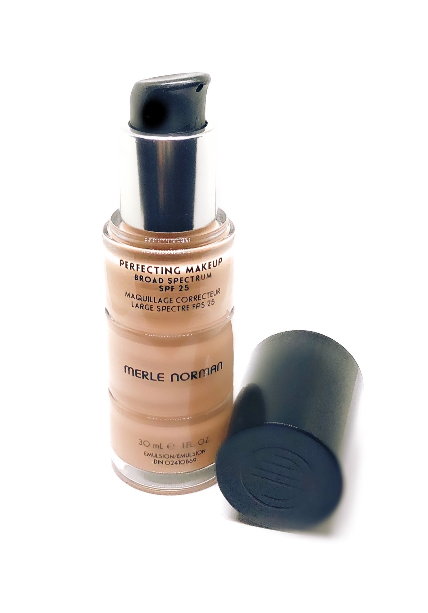 Amazon.com : Merle Norman Total Finish Creamy Beige : Beauty