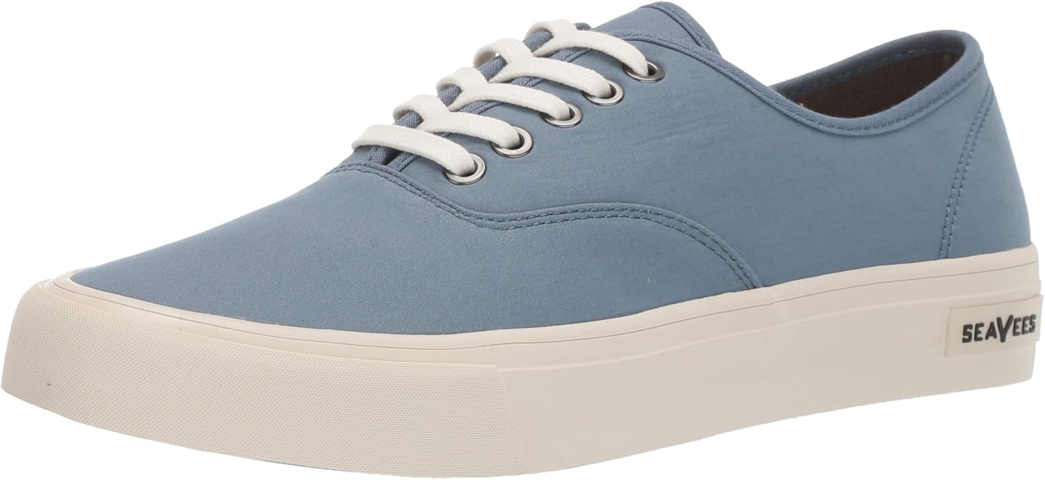 SeaVees Men's Legend Sneaker Standard