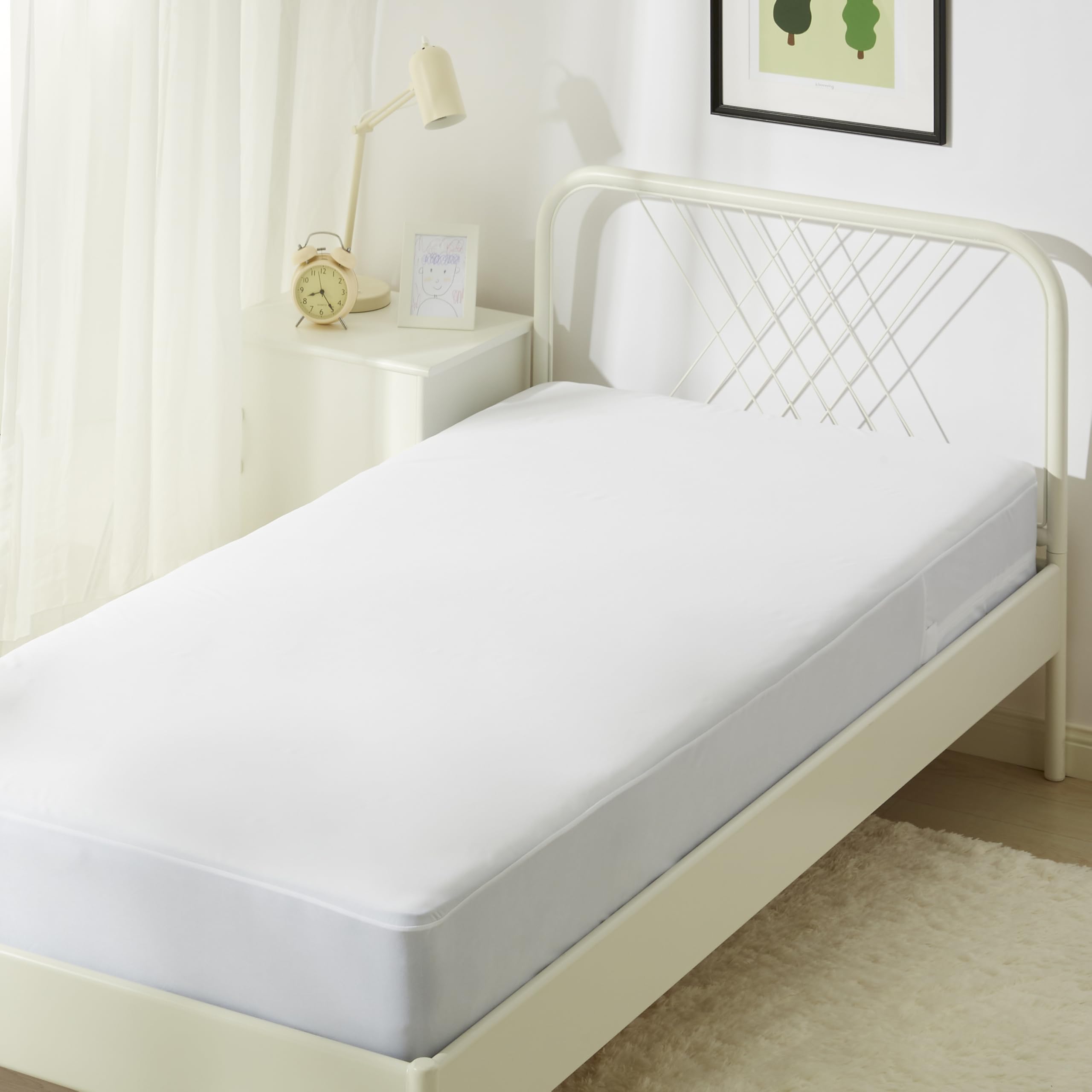 Photo 1 of Amazon Basics Zippered Mattress Encasement - Waterproof & Bed Bug Proof, Full
