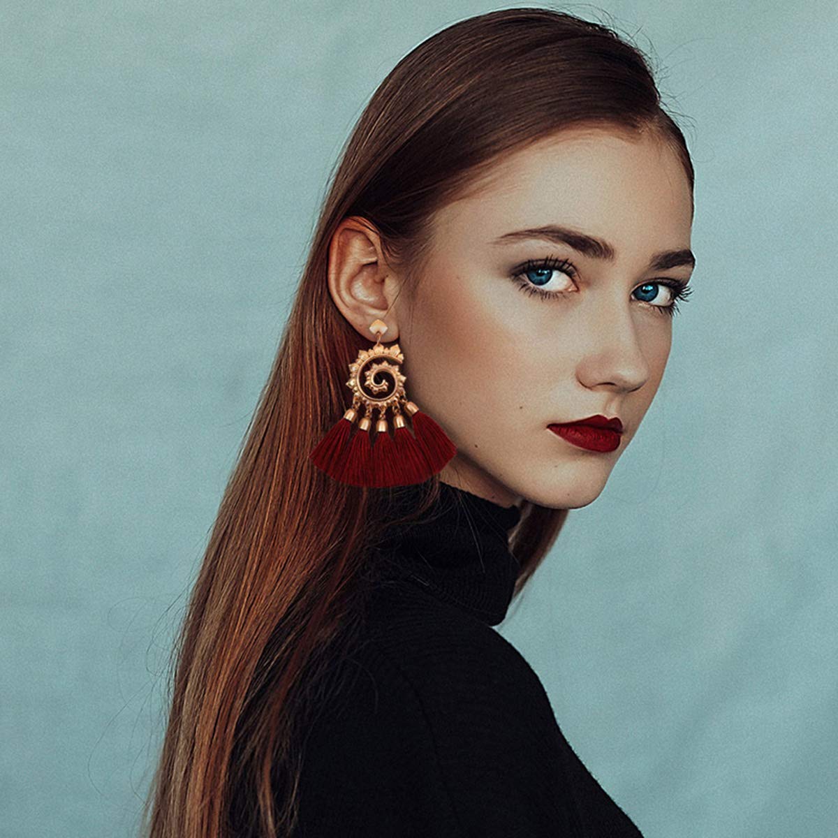 MVCOLEDY Women\'s Tassels Dangle Earrings Handmade Colorful Layered Tassel Elegant Jewellery Bohemian Style Ethnic Eardrop Drop Tiered Tassel Druzy Stud Earrings Women Gifts (Burgundy)