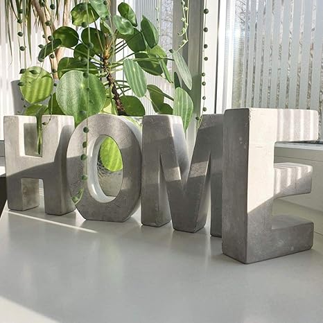 Alenio Beton Wohnzimmer Deko Buchstaben Lieblingswort In 3d Zement Gips Diy Schriftzug Geschenk Love Dekobuchstaben Mr Mrs Hochzeit Home Amazon De Kuche Haushalt