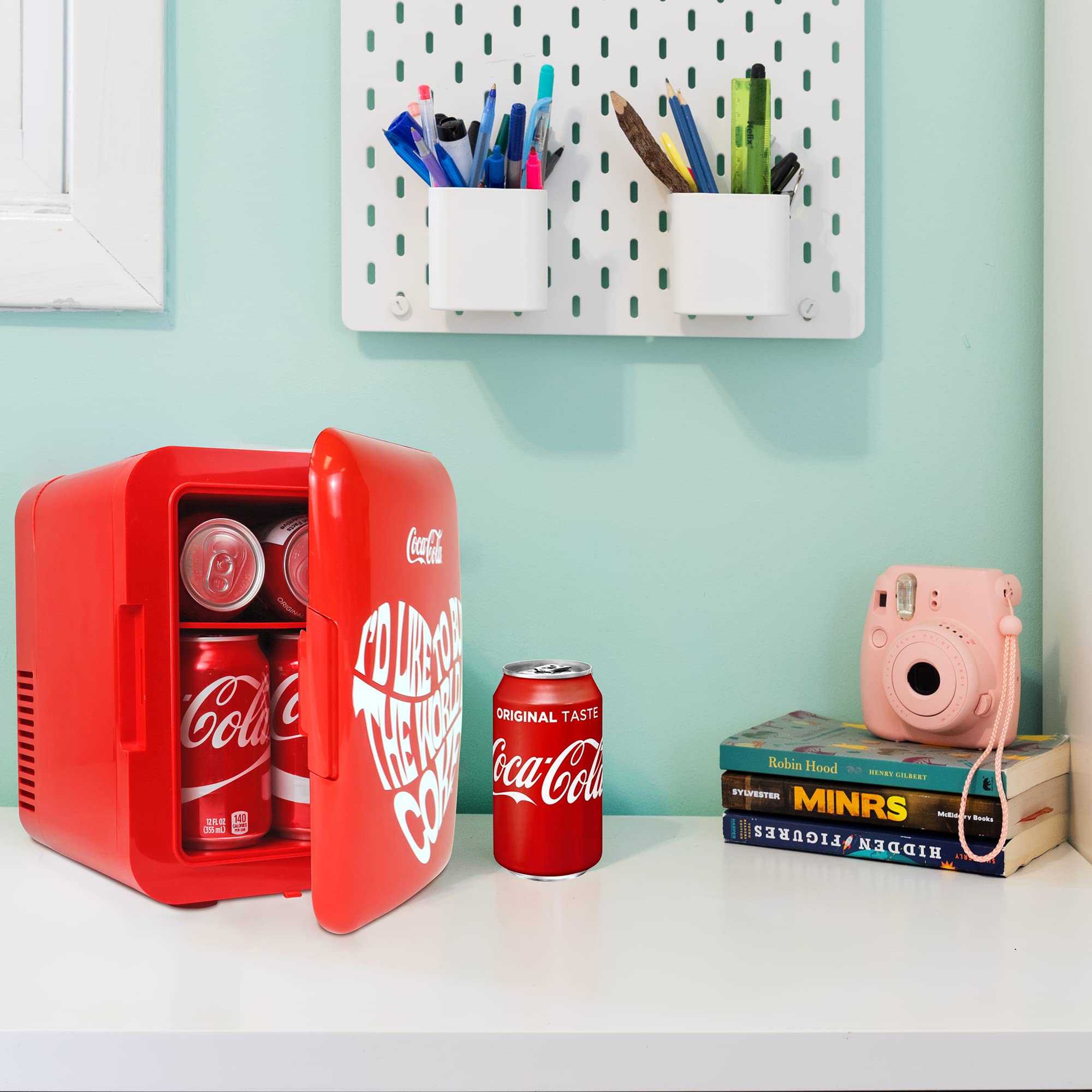 Coca Cola World 1971 Series Portable 6 Can Thermoelectric Mini Fridge Cooler/Warmer, 4 L/4.2 Quarts Capacity, 12V DC/240V AC for Home, Dorm, car, Boat, Beverages, Snacks, Skincare, Cosmetics