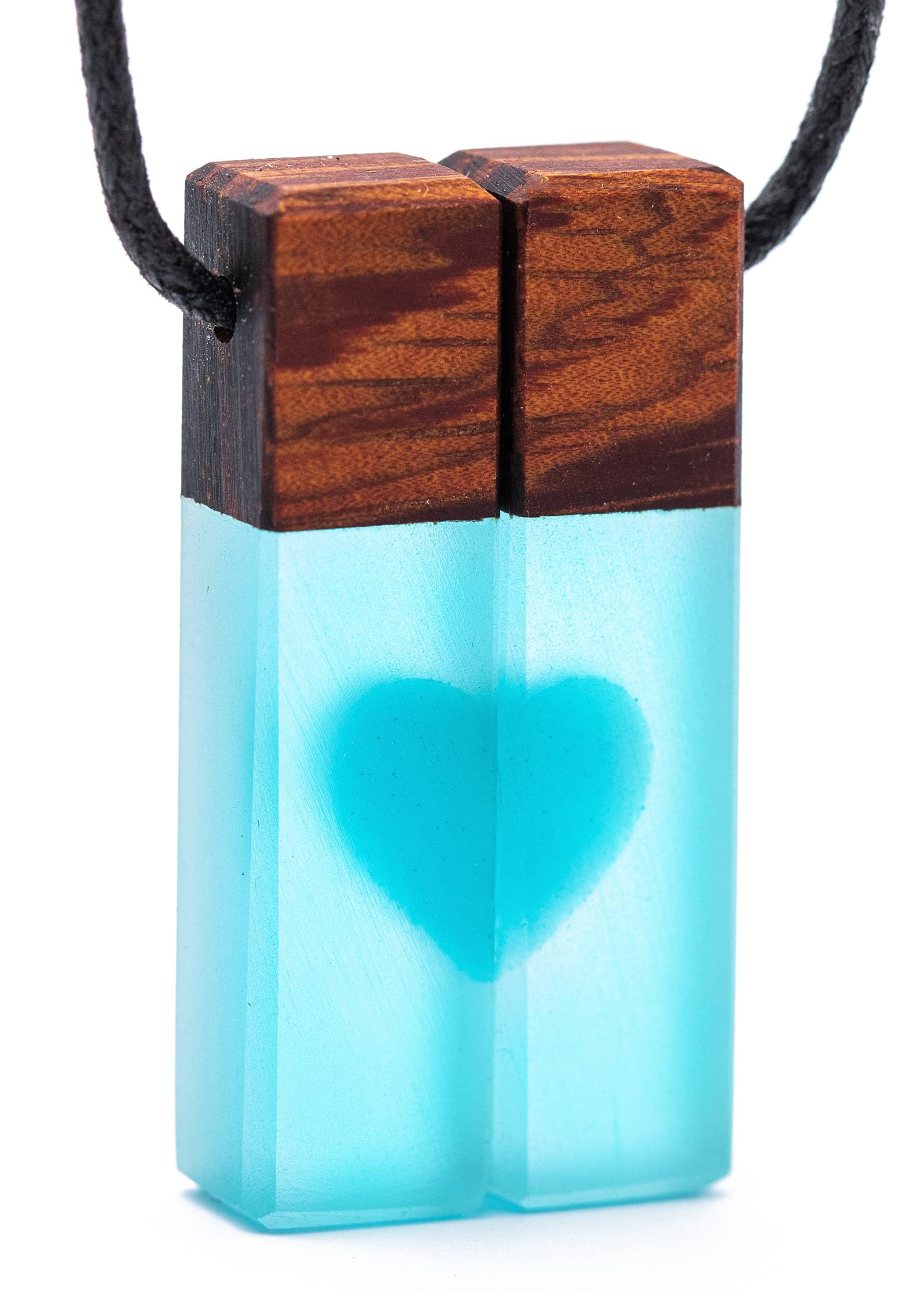 treeforce Couple of Hearts Necklaces Handmade Jewelry Epoxy Resin (Resin) and Wood for Friends Couples Necklace Keychain Car Pendant 3 in 1 DIY Jewelry, 1.57 inches, Wood