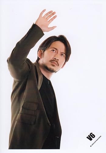 Amazon V6 公式生写真 岡田准一 Vo アイドル 芸能人グッズ 通販