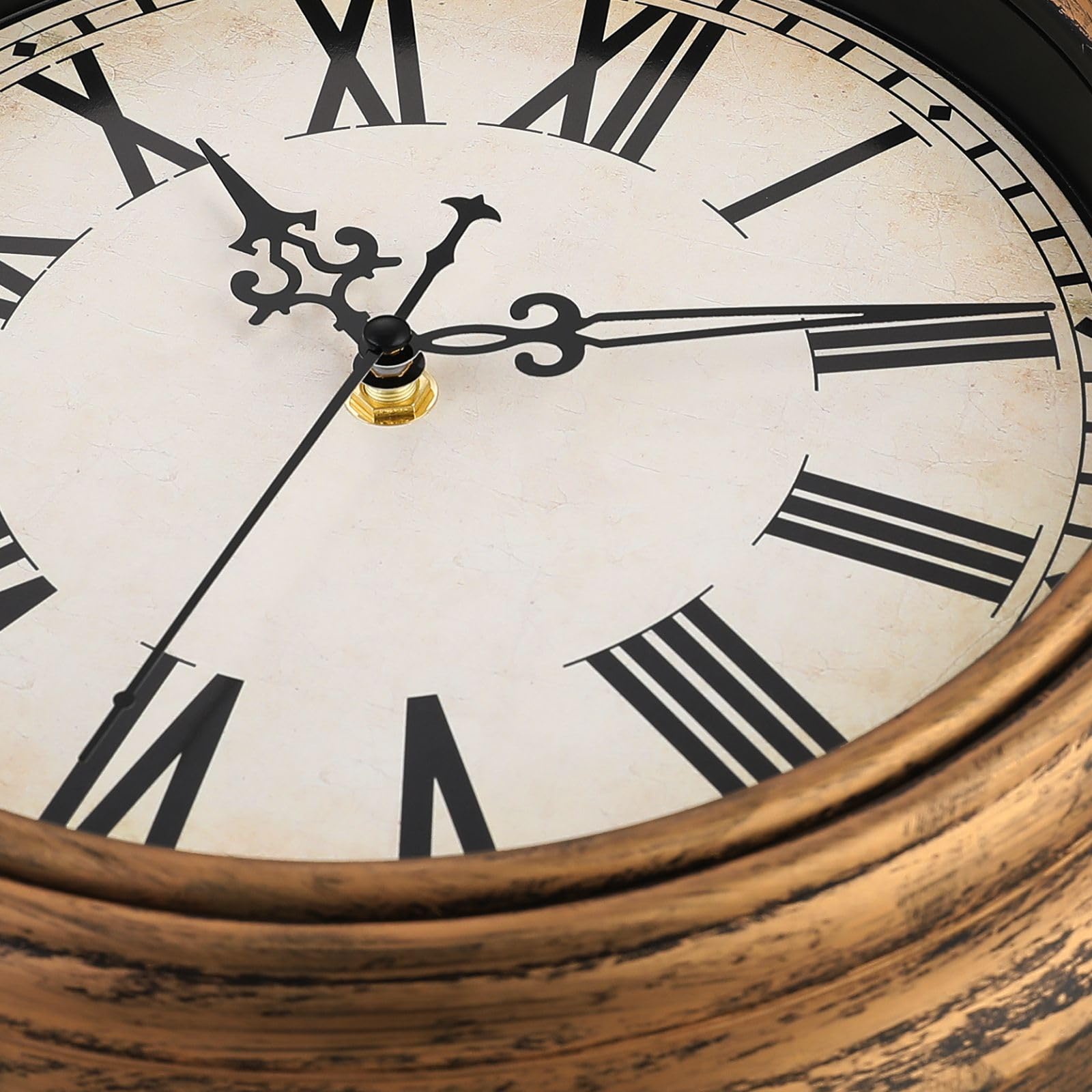 Plumeet Extra Große Wanduhr Klassisch 40.6cm, Ruhige Retro Wanduhr ohne Tickgeräusche für Wohnzimmer, Schlafzimmer, Batteriebetrieben, Römische Zahlen 3