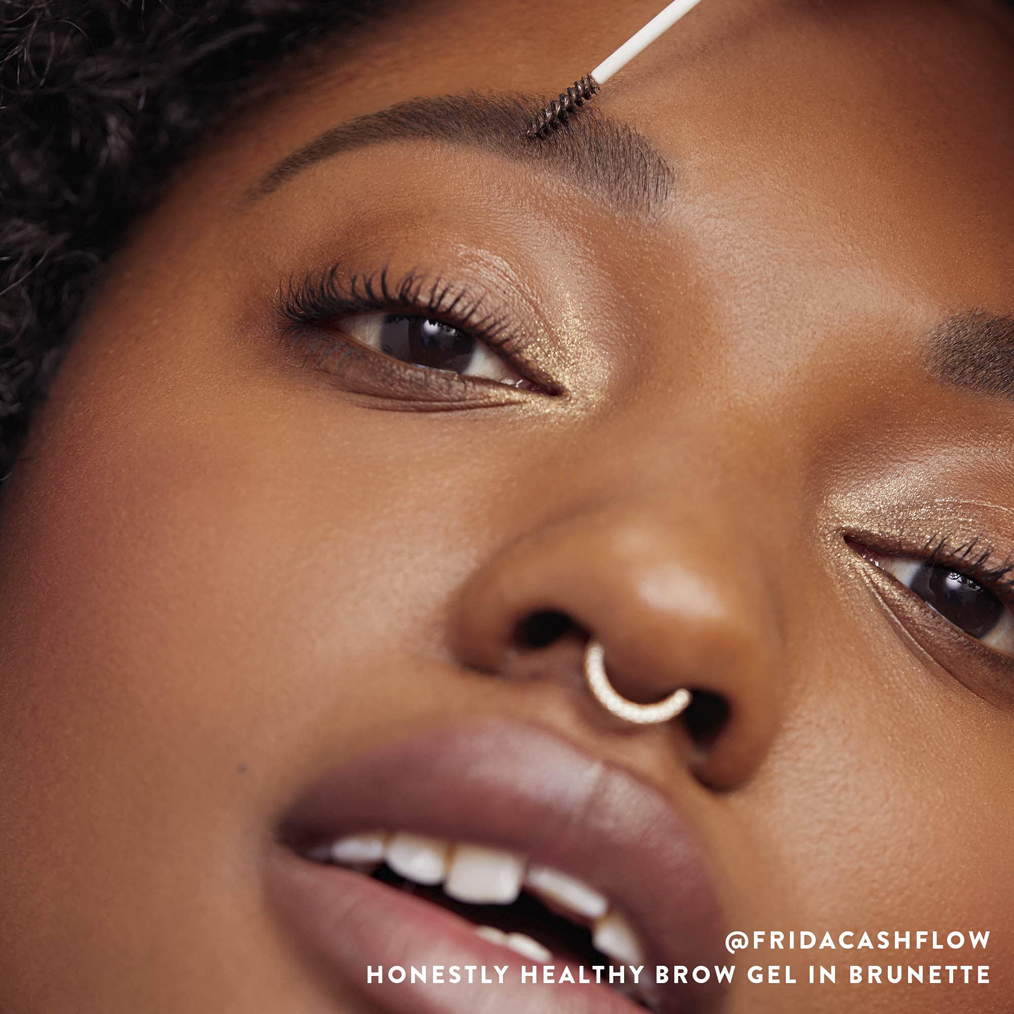 Honest Beauty Honestly Healthy Brow Gel for Fuller Looking Brows | Strengthens + Adds Volume | Castor Oil + Red Clover Extract | EWG Verified, Vegan, Cruelty Free | Brunette, 0.05 fl oz