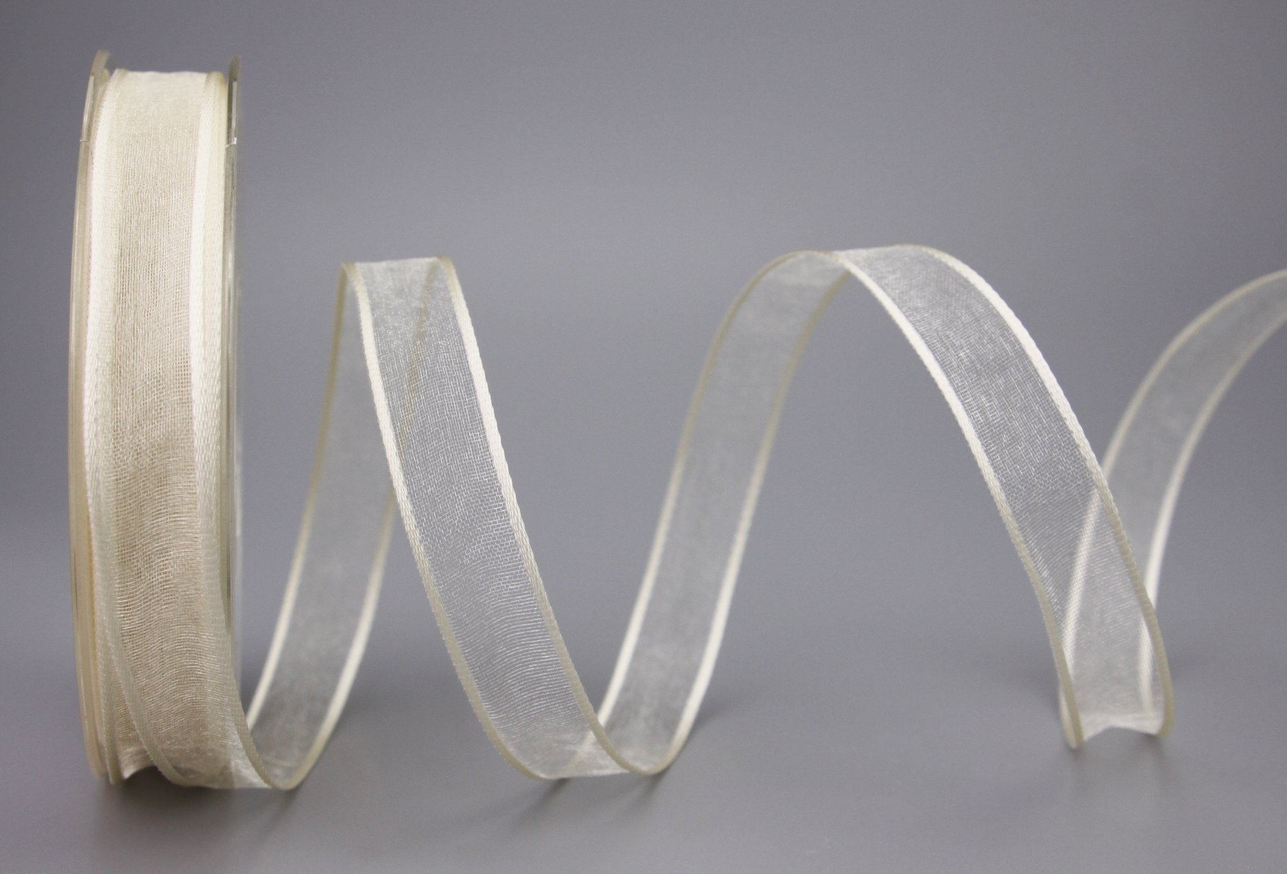 finemark 20 m x 15 mm Decorative Ribbon Chiffon Cream Ivory Gift Ribbon Transparent Organza with Dimensionally Stable Edges Premium Quality Wedding Birthday Chiffon Ribbon Plain