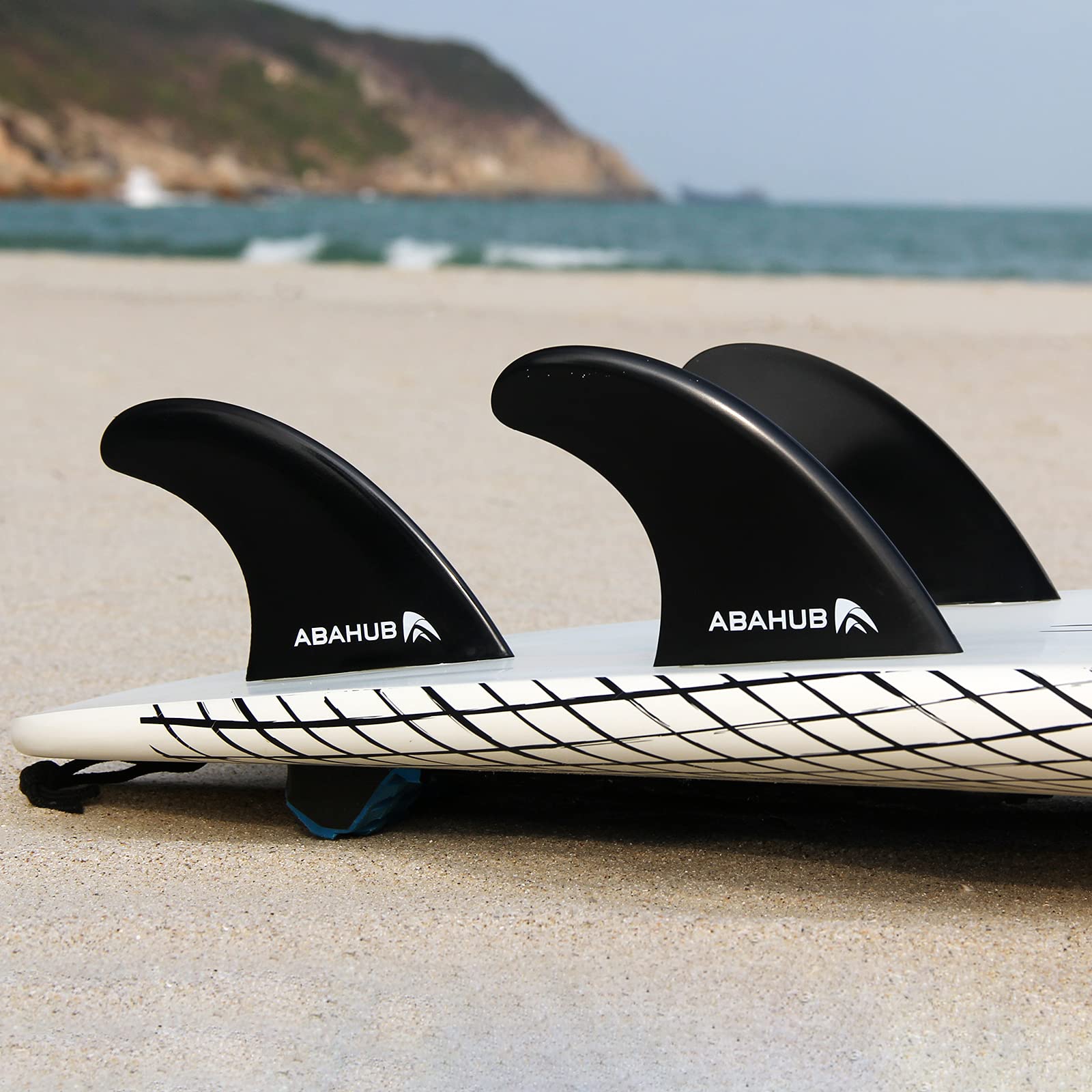 Abahub Surfboard Thruster Fins Set, Compatible with FCS Style Fin Box, Fiberglass Reinforced G5 Surf Fin, 3 Fins for Surf Boards, Surfing Longboard, Shortboard, with Screws and Key, Black/Blue/White