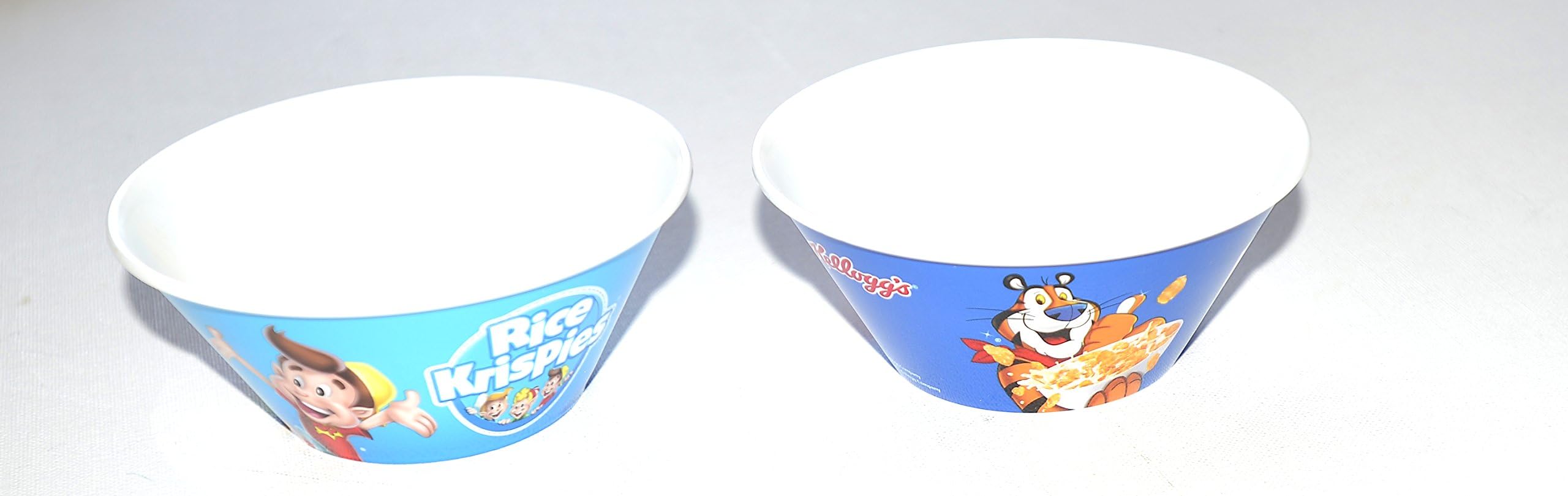 Childrens Cute And Funny Plastic Cereal Bowls( Kulloggs Frosties and Rice Crispies). Set Of 2