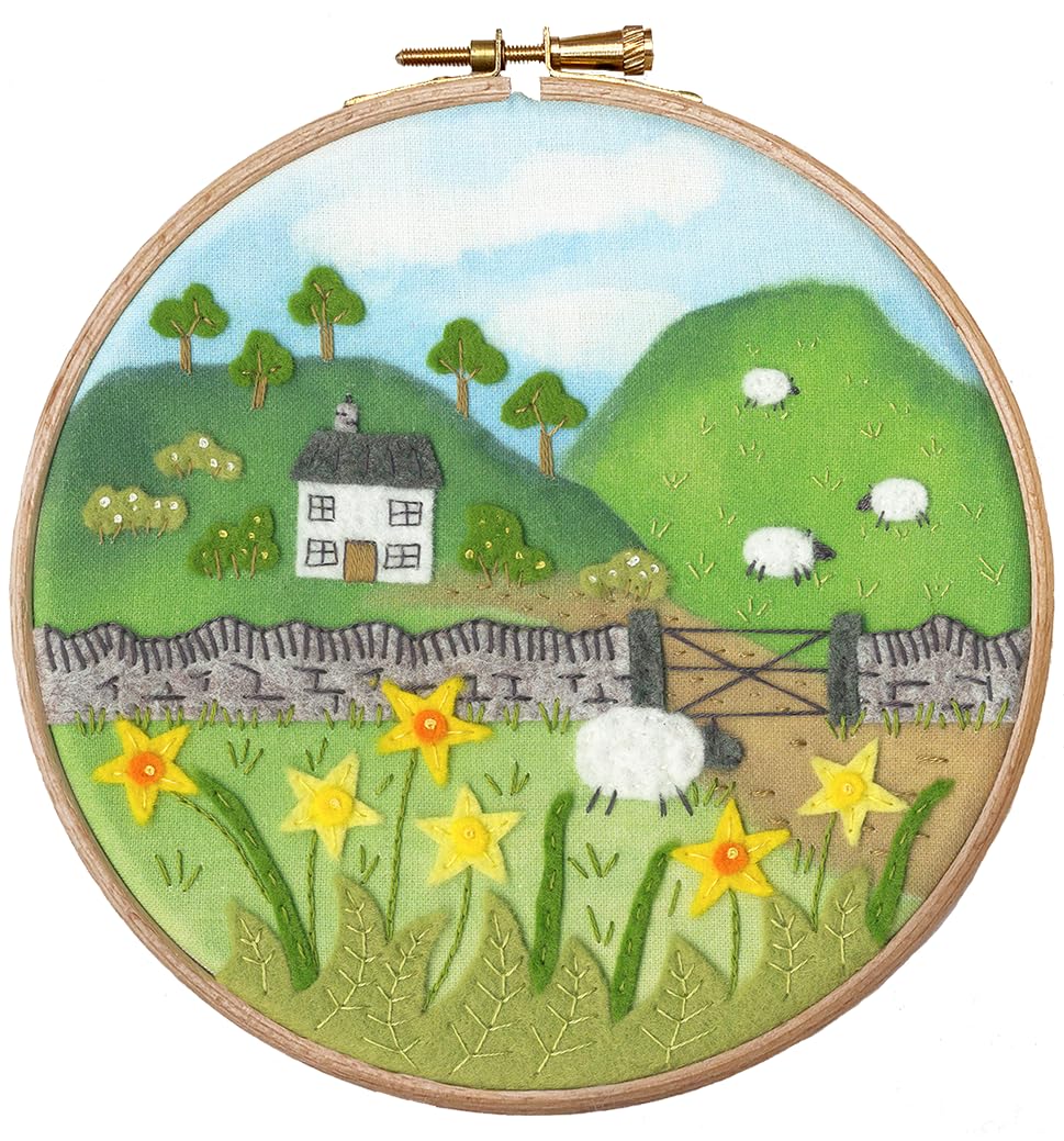Bothy Threads - Host of Golden Daffodils Felt Embroidery Kit