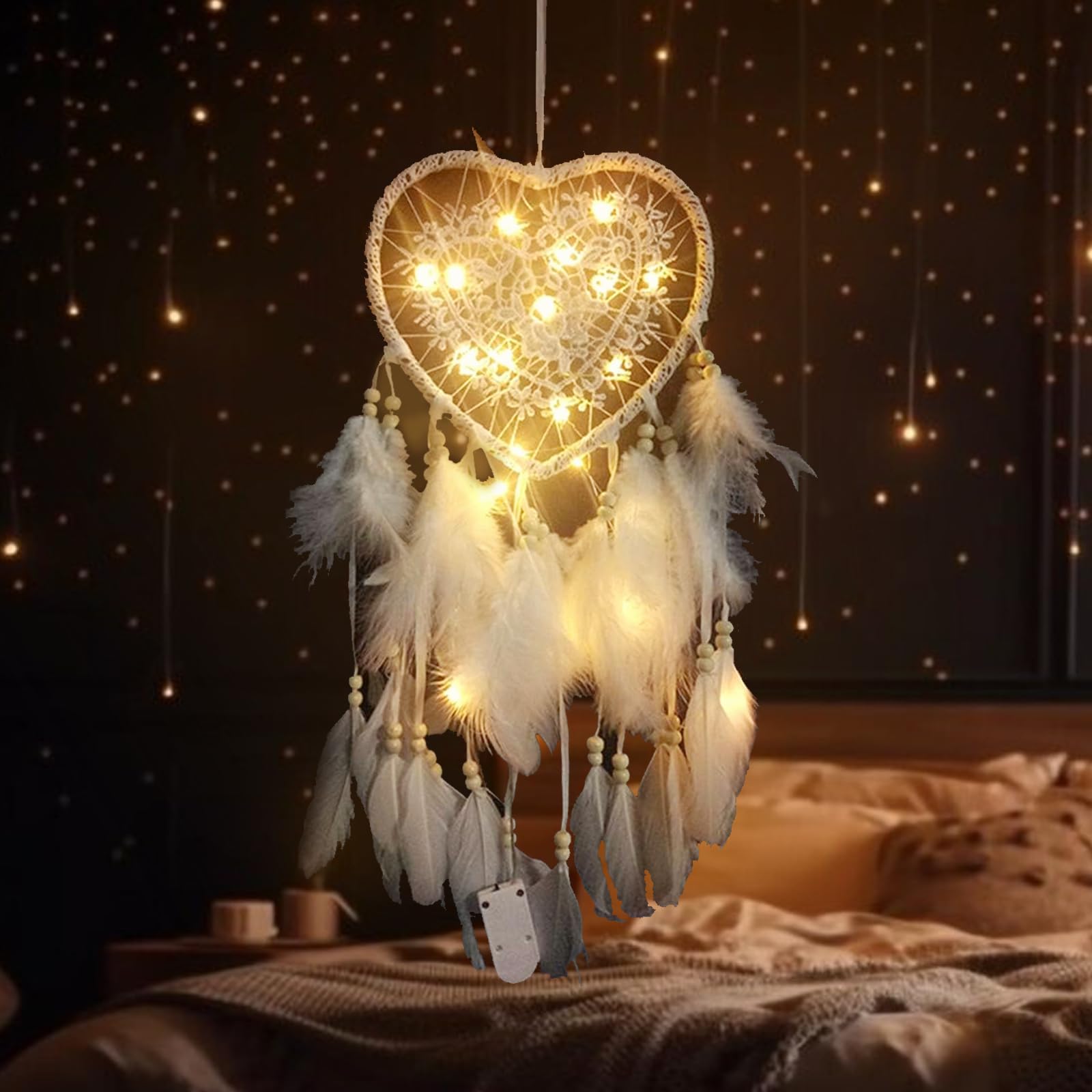 Kikuo Dream Catcher Girls, Hollow-Out Heart Dreamcatcher with Led String Lights, Handmade Dream Catchers Feather Bead Wall Hanging, Feather Dream Catcher for Bedroom Wedding Decoration Craft Gift
