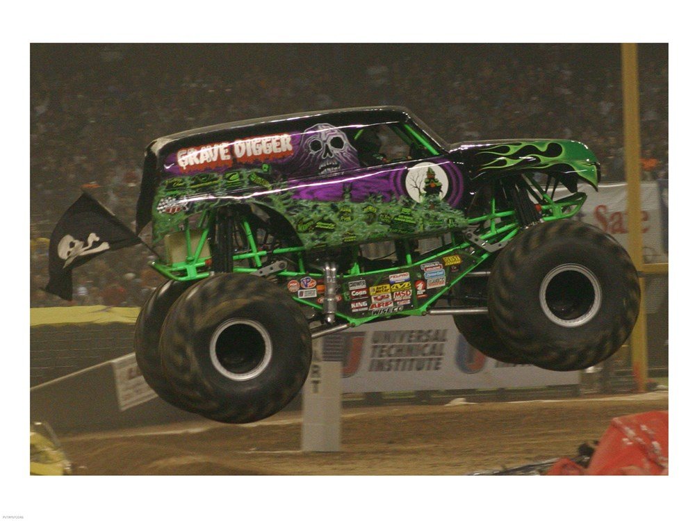Grave Digger Monster Truck Art Print, 16 x 12 inches Posters & Prints