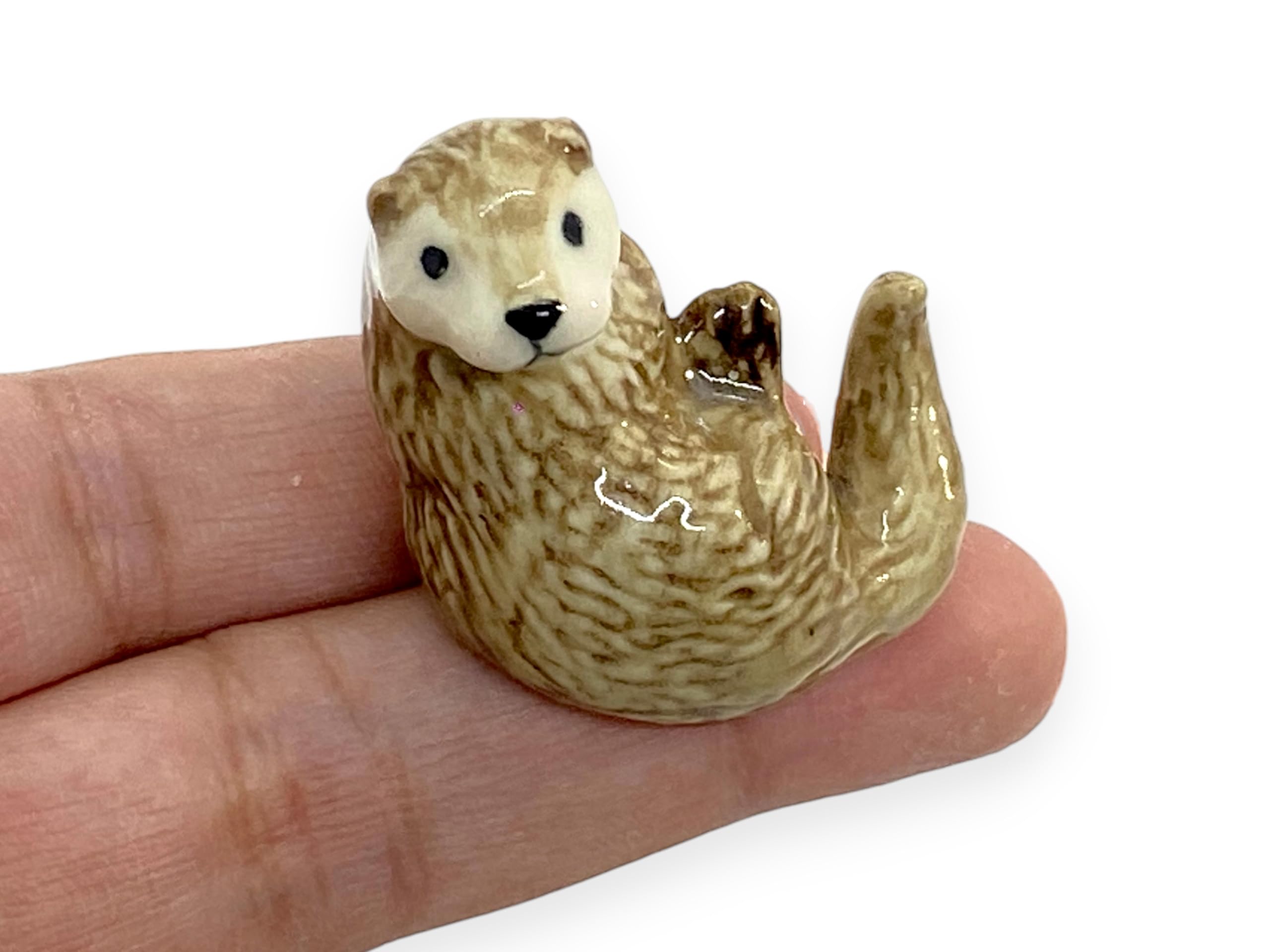 WitnyStore 1¼" Curled Eurasian River Otter Ceramic Figurine for Terrarium Decoration Collectible Statue for Adult Collectors Handcrafted Porcelain Ornament Sculpture Home Room Tabletop Decor