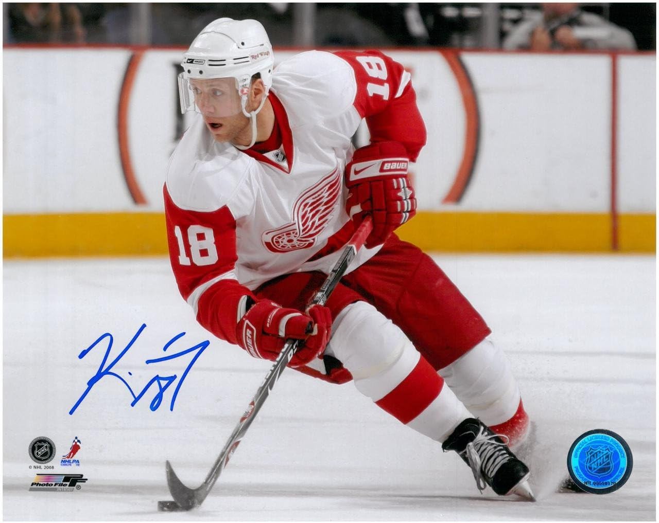 red wings white jersey