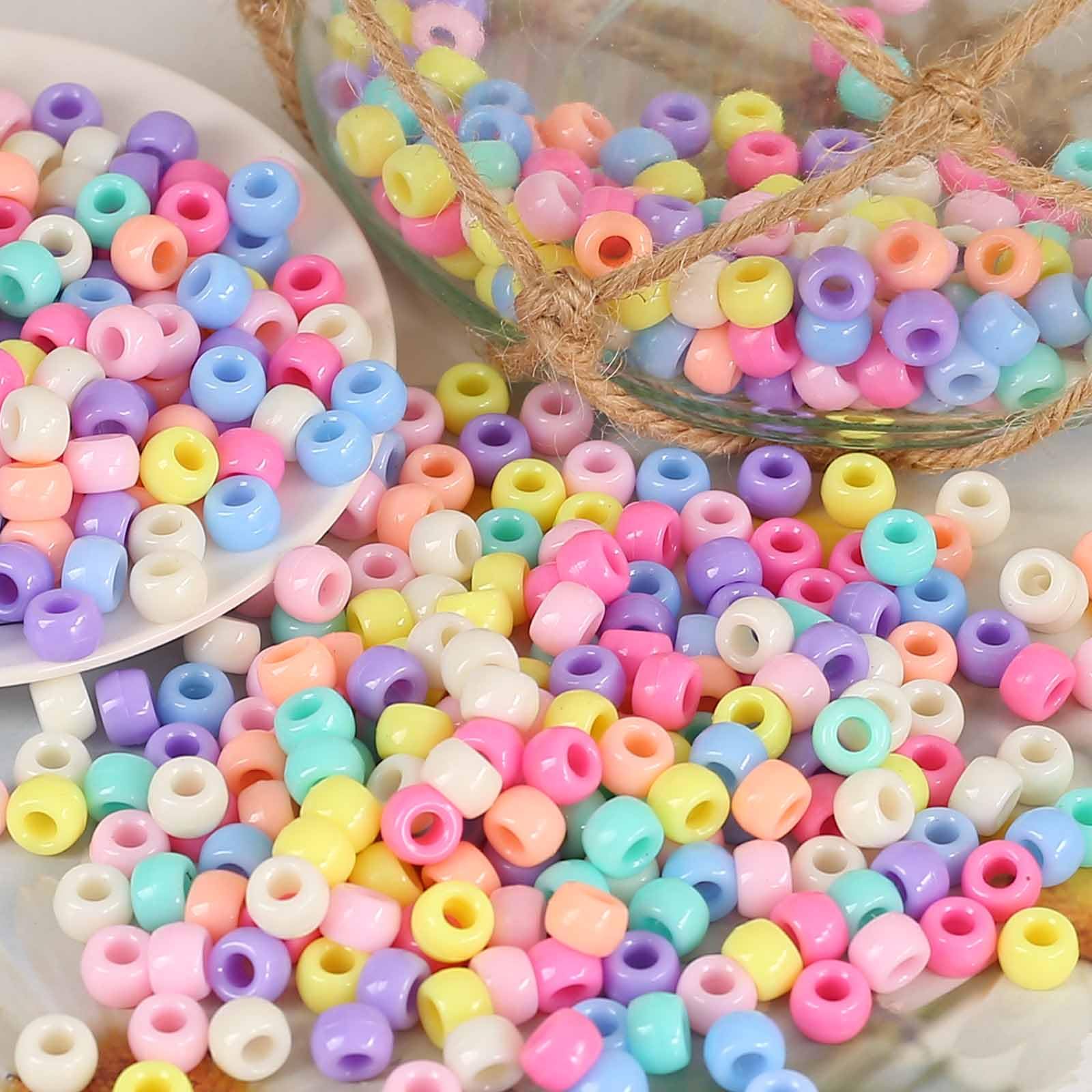 HERZWILD Pony Seed Beads 500pcs Colourful Craft Round Hair Clay Plastic Beads for Jewellery Making,Bracelet, Necklace, Keychain(6 x 8 mm)