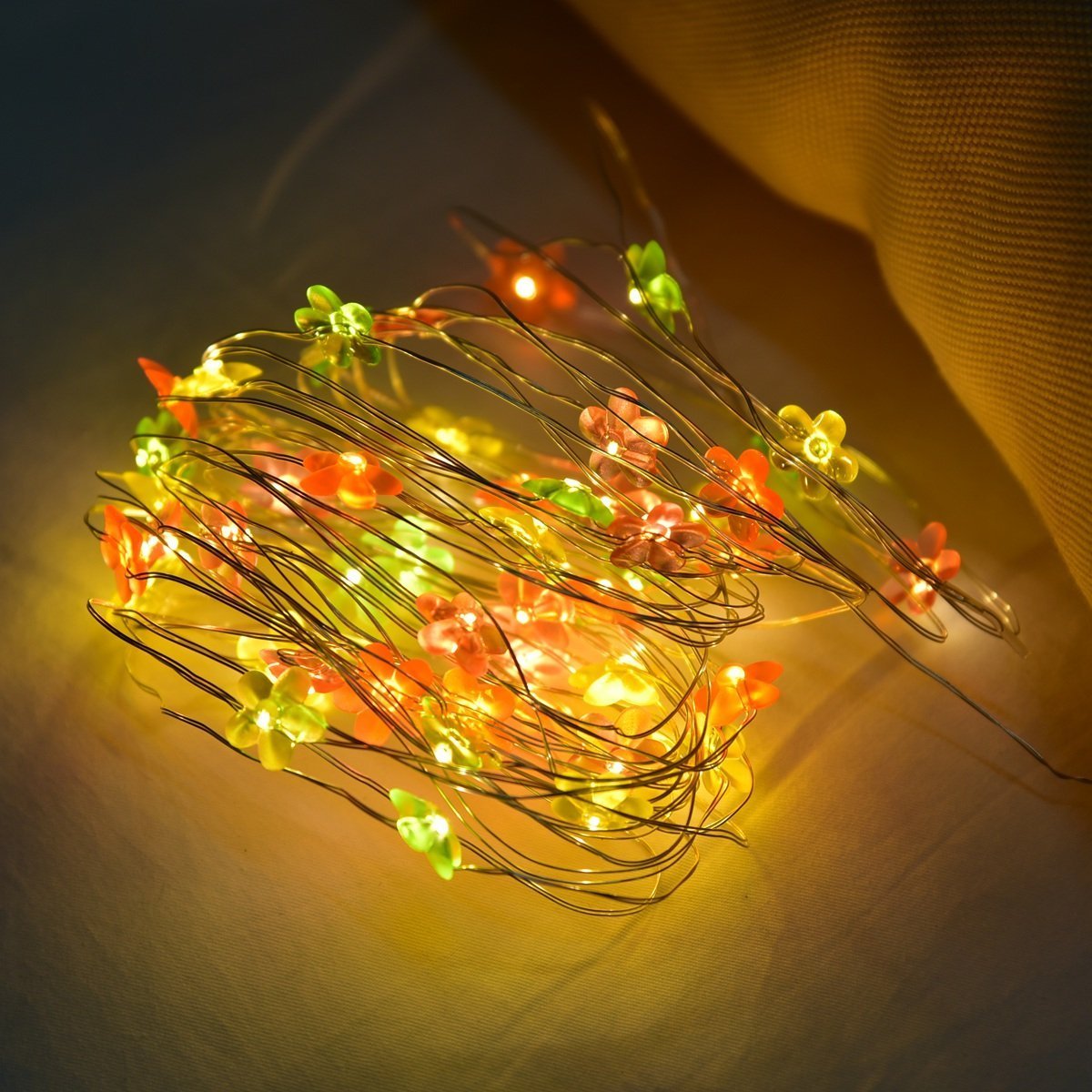 YMING Decorative Fairy Lights, USB 19.6ft 40 LEDs Flower String Lights Waterproof Festival Starry Twinkle Lights For Bedroom Indoor Outdoor Christmas Party (multicolor flower)