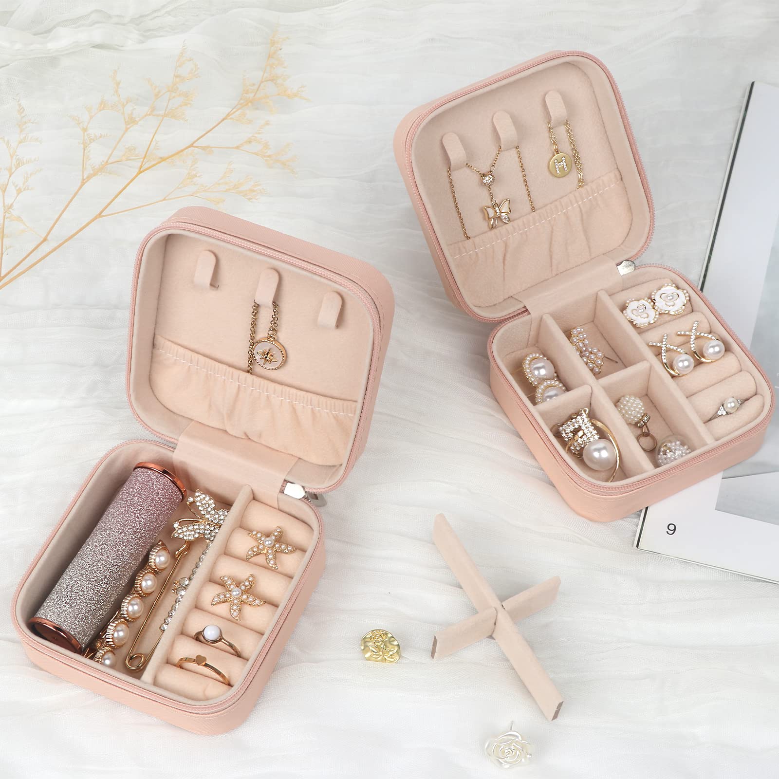 MFXIP MFXIP Travel Jewelry Case Small Jewelry Box Jewelry Organizer Storage Case Portable PU Leather Mini Jewelry Travel Case for Girls Womens Earring, Necklace, Rings,Bracelets