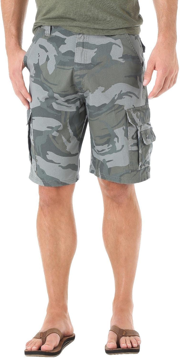 wrangler cargo shorts size 44