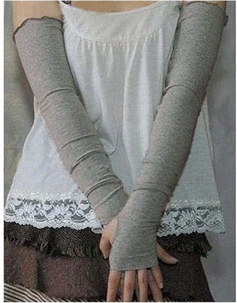 Amazon Co Jp アームスリーブレディースアームスリーブ 女性の綿の紫外線防護腕の暖かい2本の夏の腕の袖女性男性の反紫外線armwarmer 長い指のない手袋腕の袖 Color Grey ホーム キッチン