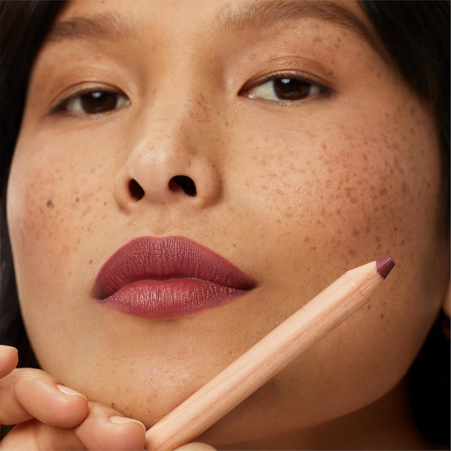 ILIA Lip Sketch Hydrating Crayon | Hydrate, Plump, Smooth, Strengthen | Long Lasting up to 12-Hours, Bleed-Resistant, Soft-Matte | Barrier-Building, Non-Toxic, Cruelty-Free (Gala)