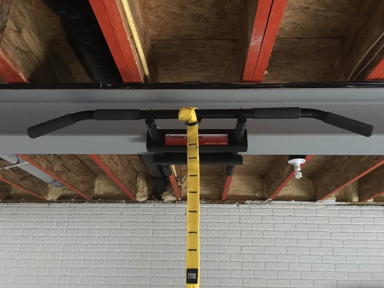 100 Pull Up Bar In Basement The 19 Best Dive Bars In