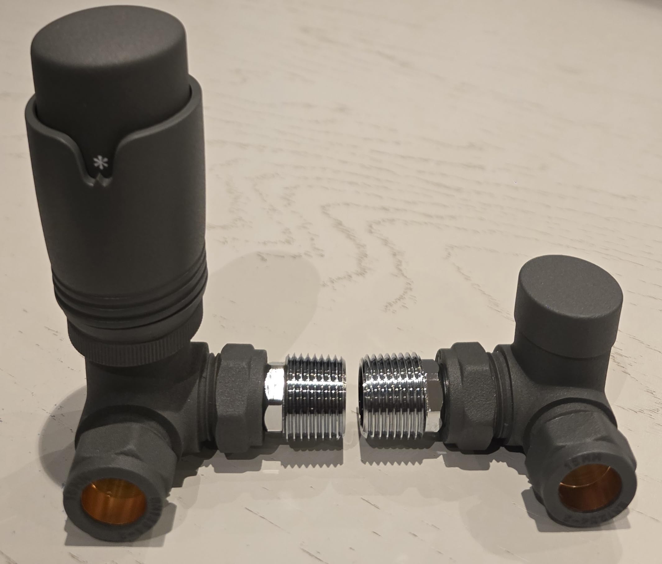 Team Controls Anthracite Grey Corner TRV Thermostatic Radiator Valve & Lockshield 15mm Pack Set Pair