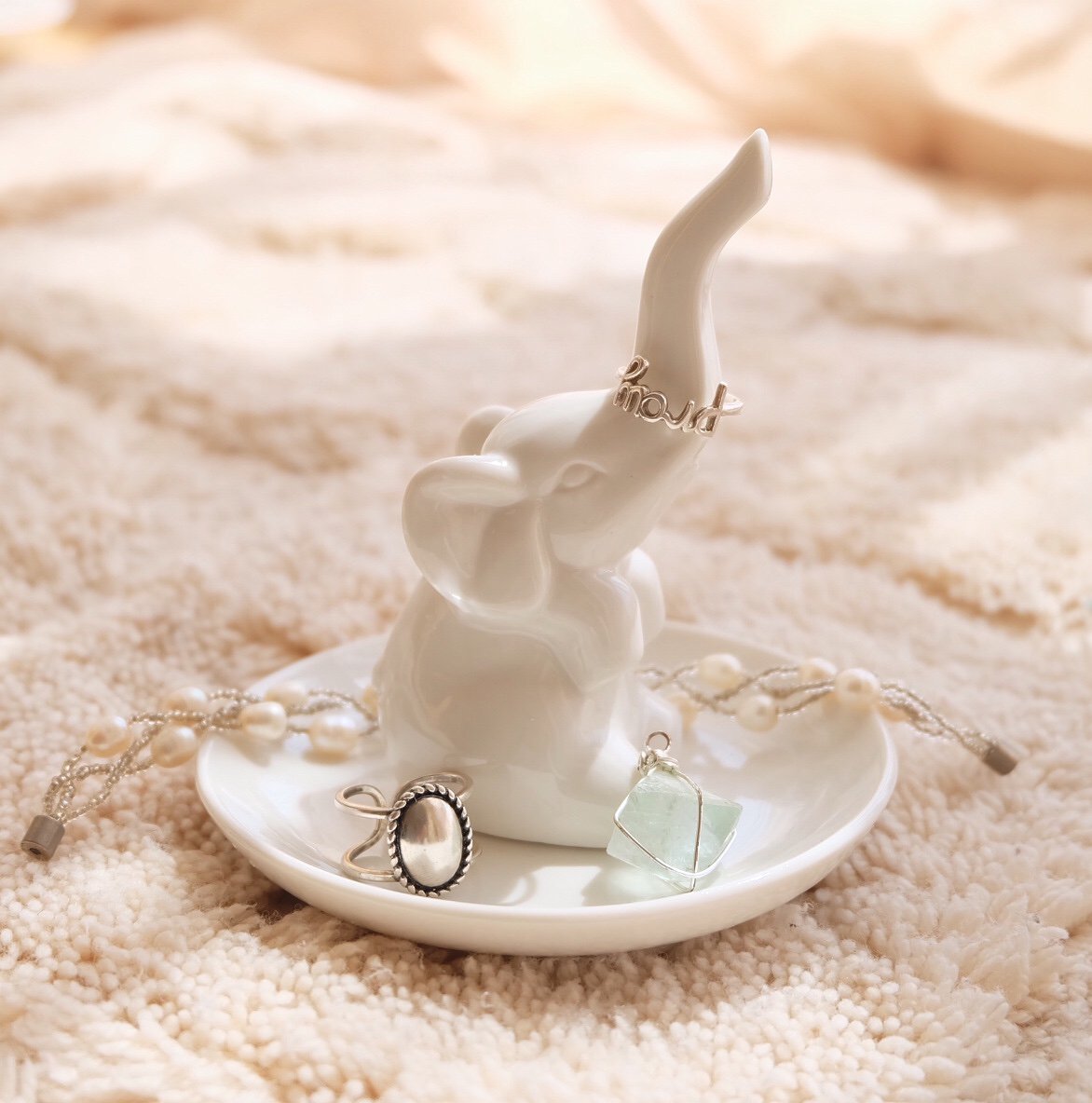 PUDDING CABIN PUDDING CABIN Elephant Gifts for Women Wedding Ring Holder Ring Dish Christmas Gifts for Women Mom Girls Aunt Sisters Engagement Bridal Shower Xmas Gifts, Birthday Gifts for Women