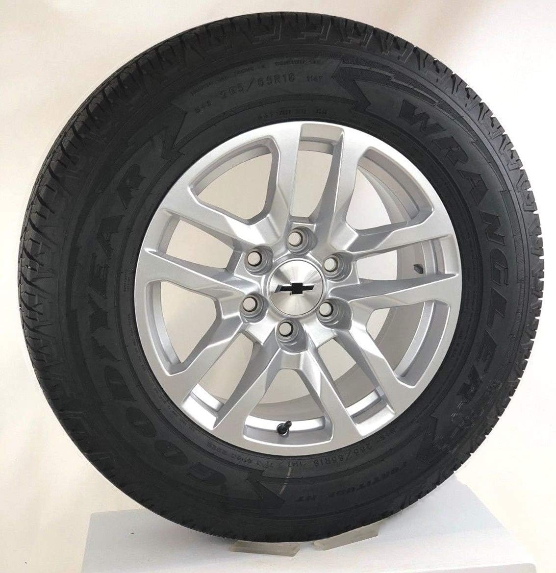 New Takeoff Set Of 18 Aluminum Wheels With 265 65r18 Tires Includes Tpms And Lug Nuts Fits 00 19 Chevy Silverado Tahoe Suburban Avalanche Amazon Ca Tools Home Improvement