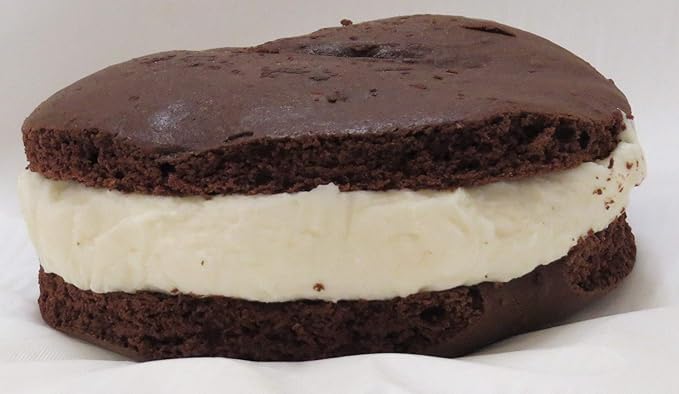 Chocolate Whoopie Pie 4 Oz Each Homemade By The Amish Amazon Com Grocery Gourmet Food
