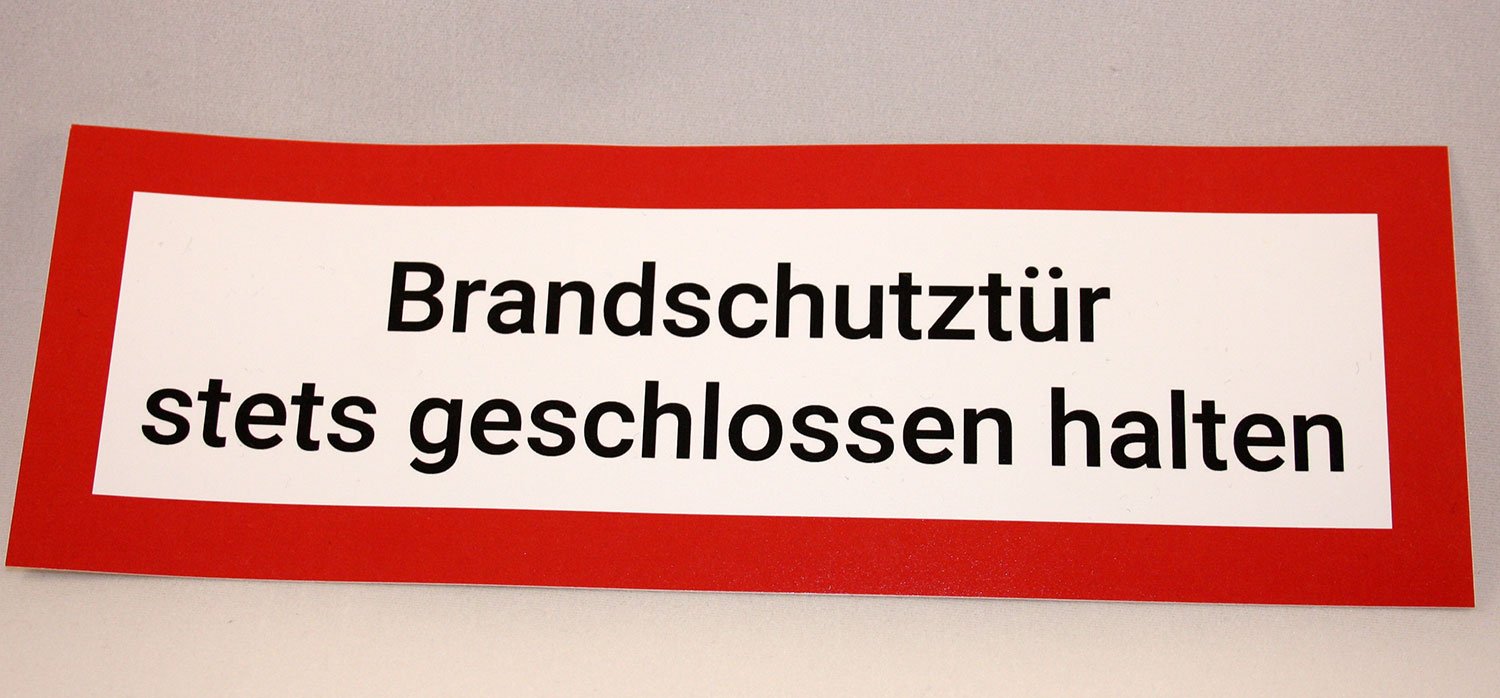 Brandschutzzeichen Hinweisschild für den Brandschutz / Feuerschutztür