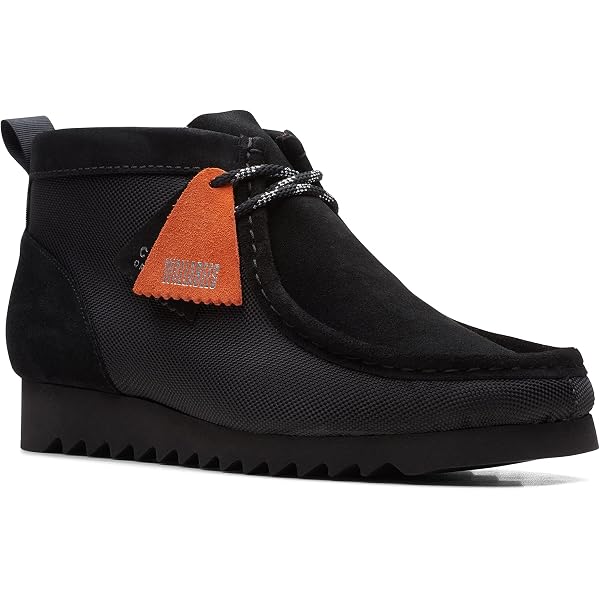 Amazon.com | Mens Wallabee 2 FTRE Black Combi | 26173078 | Chukka