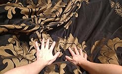 Review Image by Jeremy Eisses