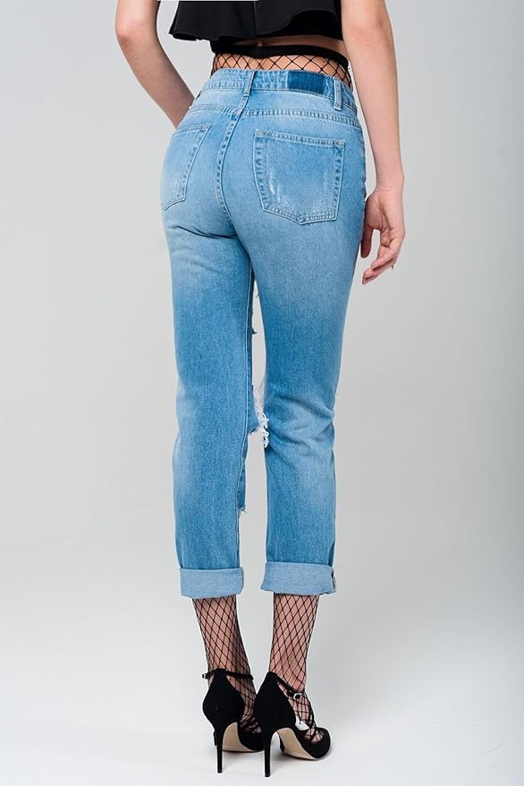 mom jeans with fishnets