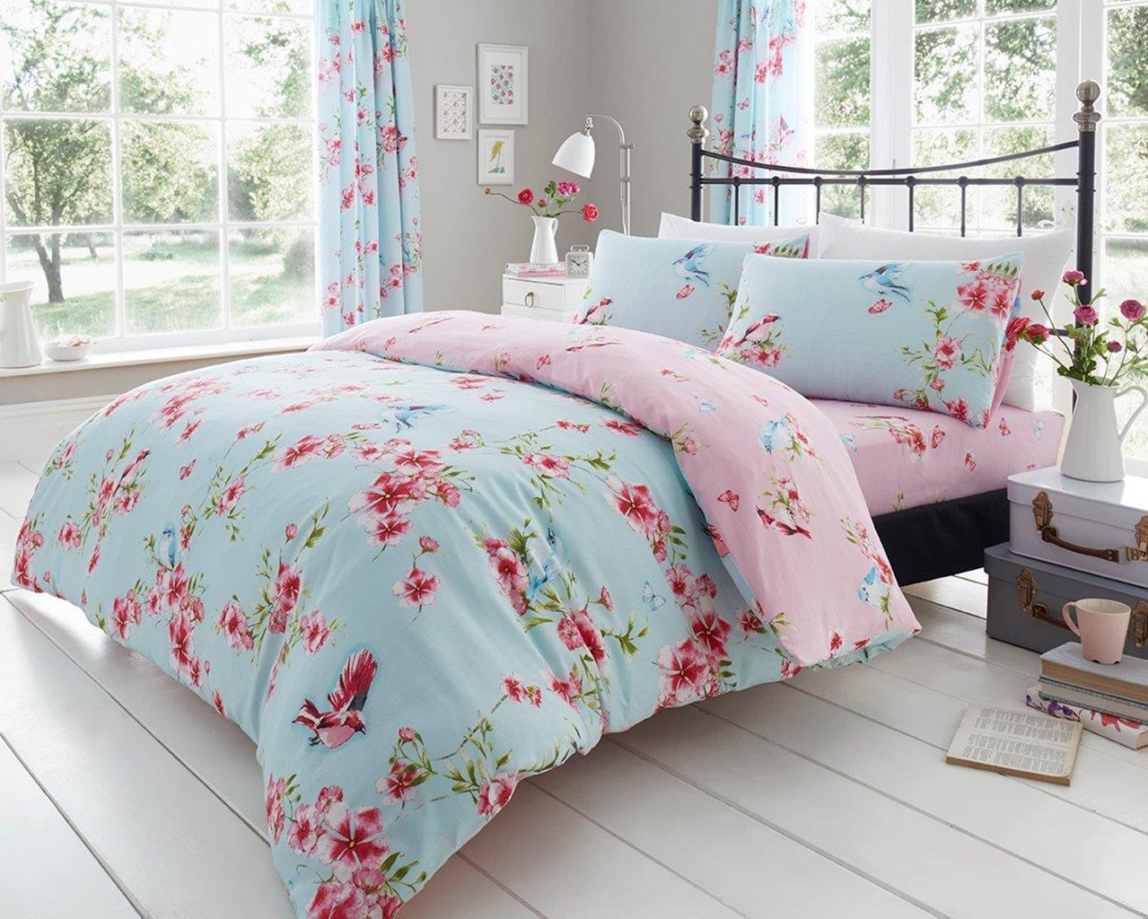 GC GAVENO CAVAILIA Floral Duvet Cover Double | Reversible Botanical Sparrow Quilt Covers Bed Sets With Pillowcases | Premium Birdie Blossom Bedding Set | Blue 3 Pieces