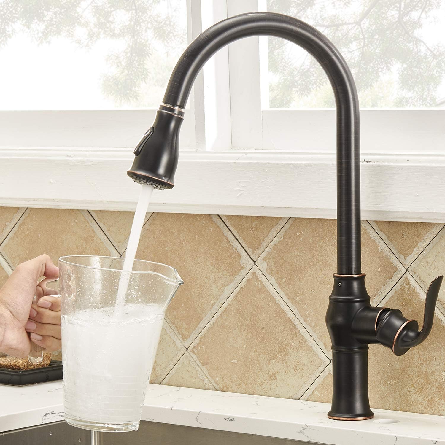 Comllen Best Single Handle Solid Brass Pull Out Sprayer Oil Rubbed