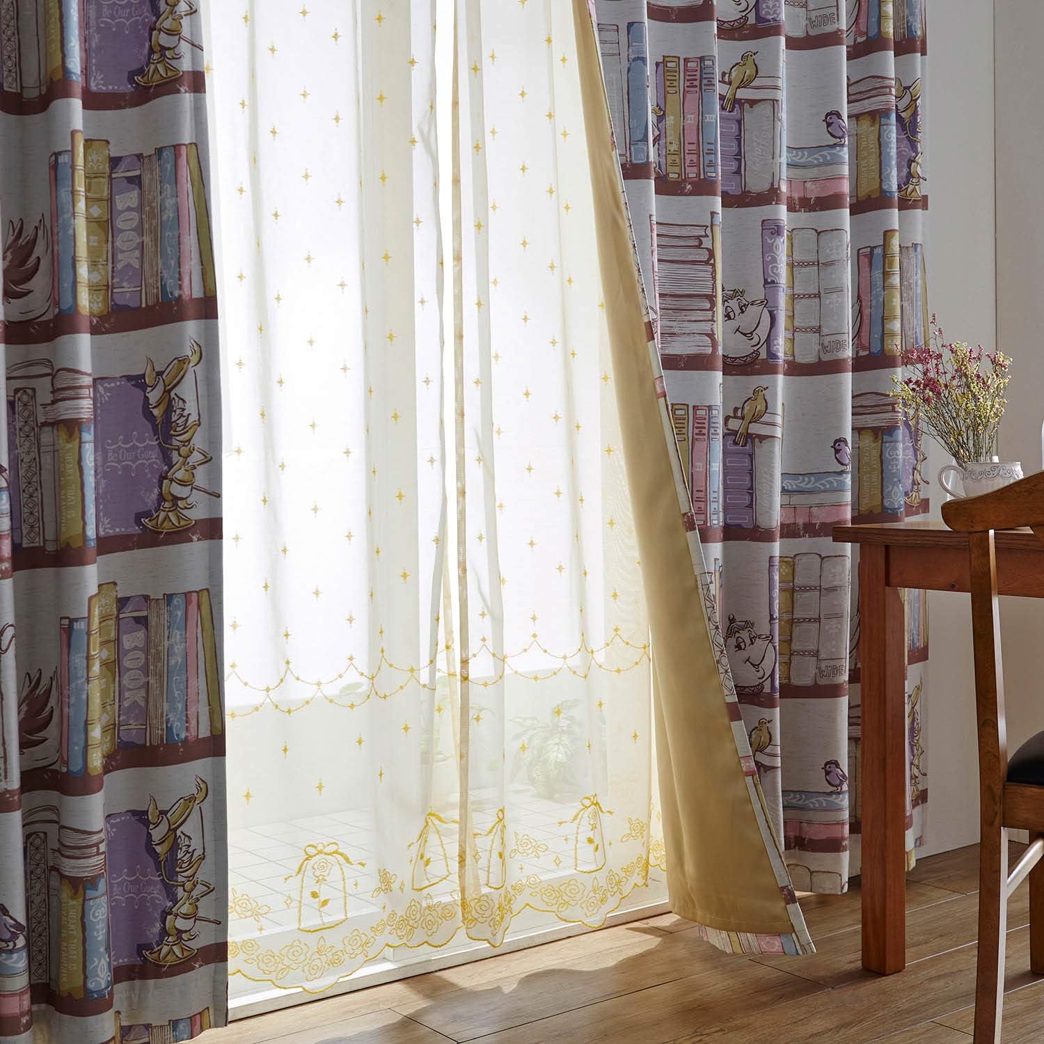 Amazon Co Jp ベルメゾン ディズニー レースカーテン 洗える 美女と野獣 約１００ １８３ ２枚 ホーム キッチン