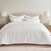 RECYCO Luxury Velvet Quilt Set Full Queen Size Bedding Sets, Ultra Soft Velvet Comforter Set, Lightweight Channel Box Stitch Oversized Bedspread Coverlet for All Season, with 2 Shams, Bright White