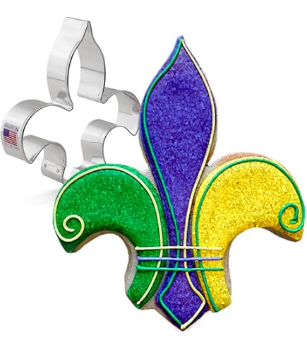 R&M Fleur De Lis Tagliapasta Per Biscotti A Forma Di Giglio: In Acciaio Con Finitura Marrone, 11,4 Cm, Lavabile In Lavastoviglie