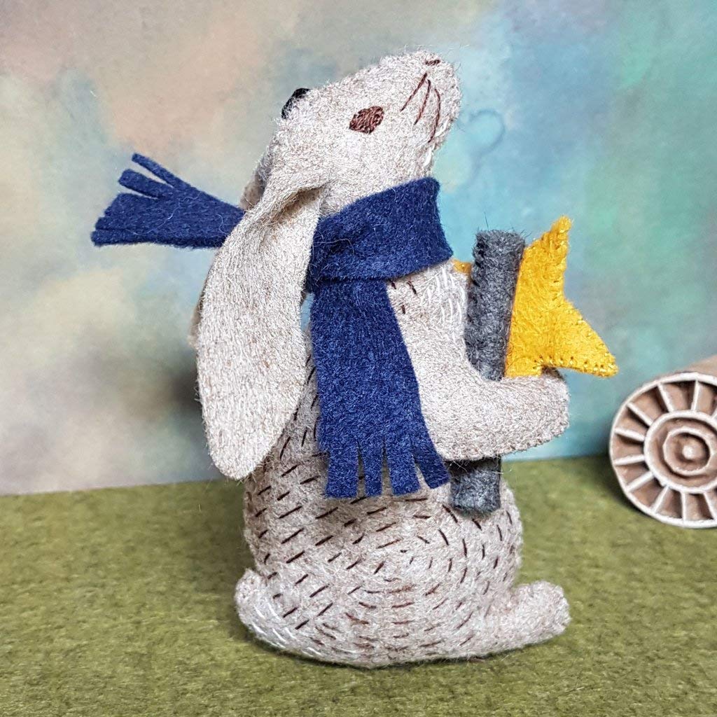 Corinne Lapierre Prof Hare Stargazer Felt Craft Mini Kit, Small