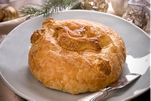 Elegant Brie Creamy Baked Brie en Croûte Gourmet Puff Pastry Easy Frozen Bake at Home Cheese Appetizer (Classic Dove Design/Cranberry Pecan Brown Sugar Cinnamon)