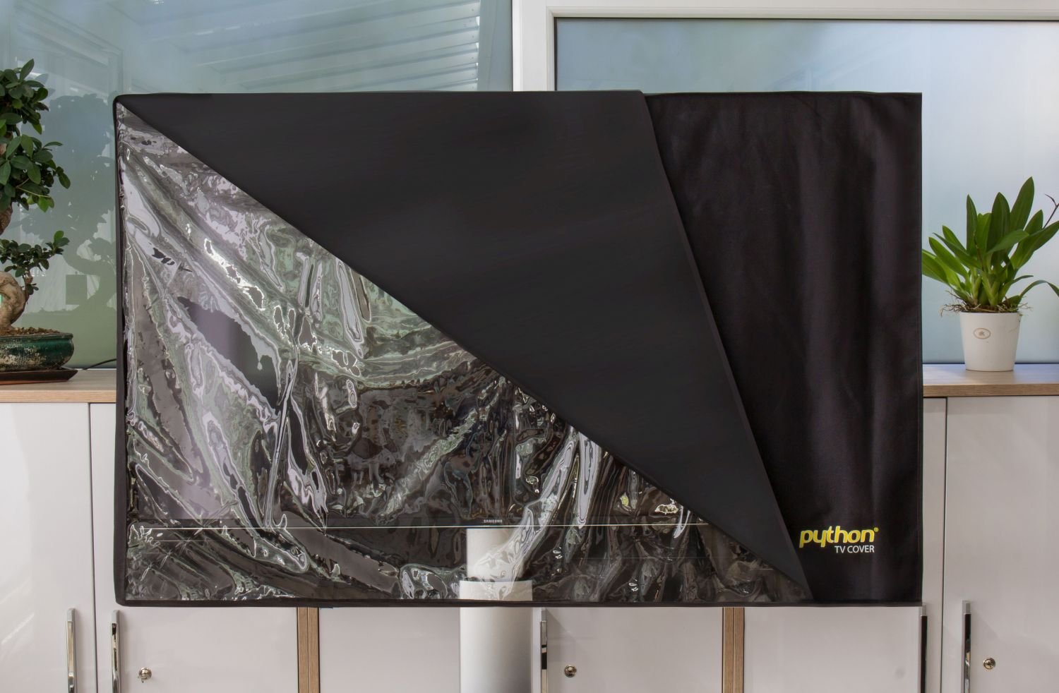 Python Series Indoor/Outdoor Weatherproof Universal Protector TV Cover for your monitor or TV 28" bis 32" Zoll