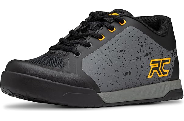 Análisis de las mejores zapatillas para pedales de plataforma | MTB Pro