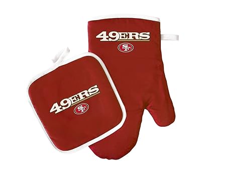 Pro Specialties Group NFL Oven Mitt and Pot Holder Set