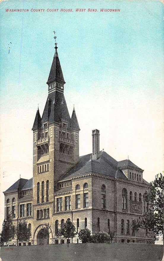 West Bend Wisconsin Court House Street View Antique Postcard K42020 at