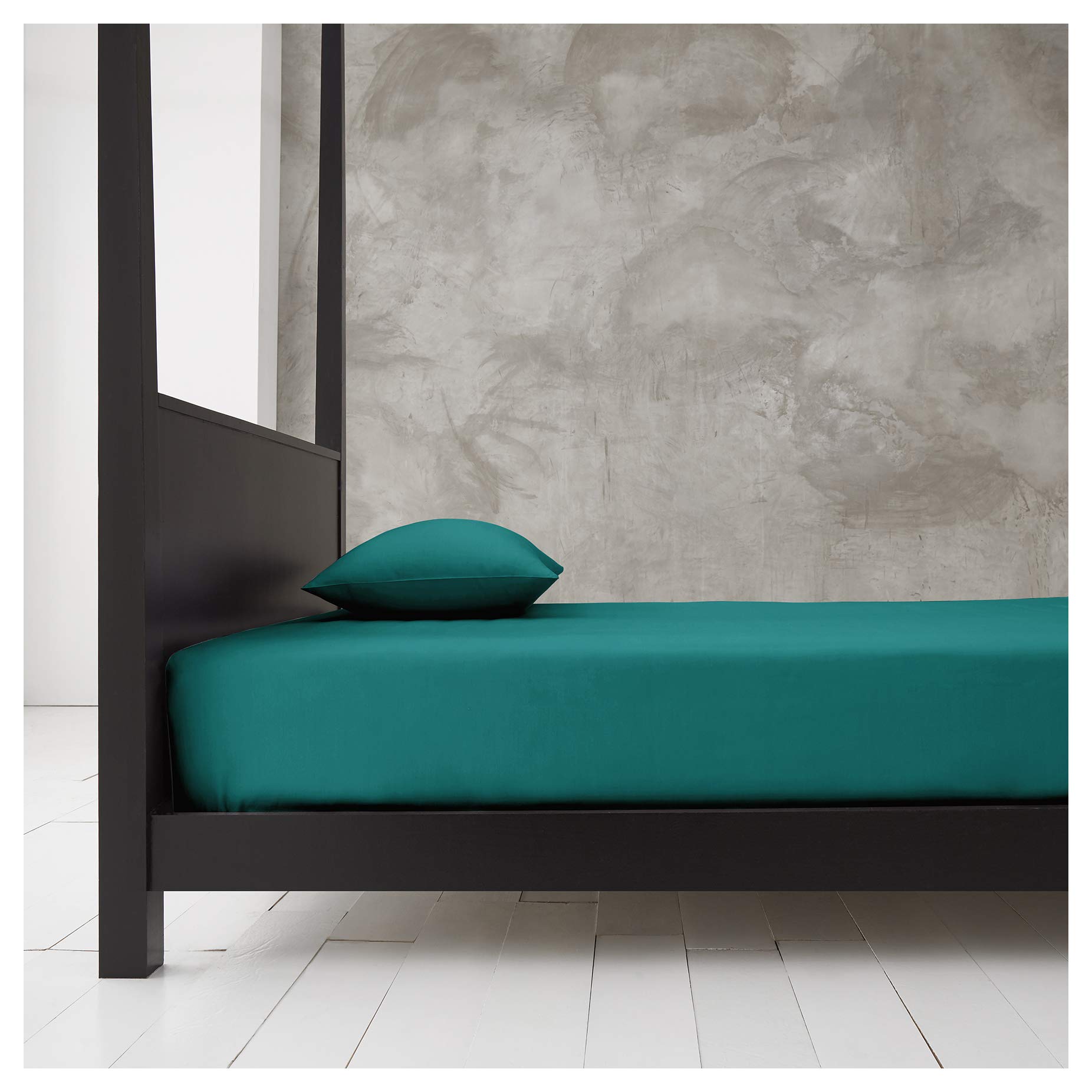 Gaveno Cavailia Super Soft Plain Dyed Diamond Deep Fitted Sheet [ Double - Deep teal ]