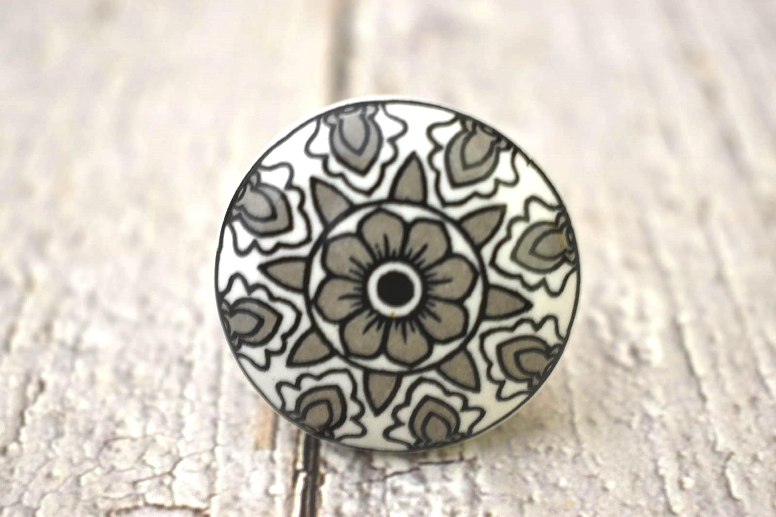 ARTISNO Ceramic Knobs Set of 10 – Hand-Painted Grey and White Drawer Door Knobs & Cabinet Pulls, Vintage Decorative Cupboard Handles for Kitchen, Bathroom, Dresser & Wardrobe Hardware