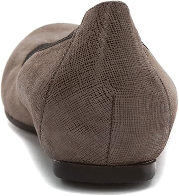 munro american ashlie