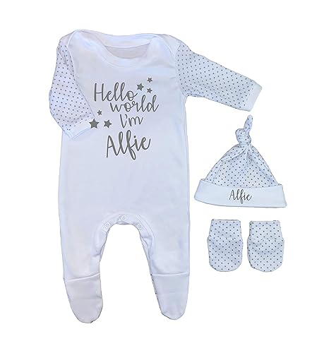 baby gifts with names on them