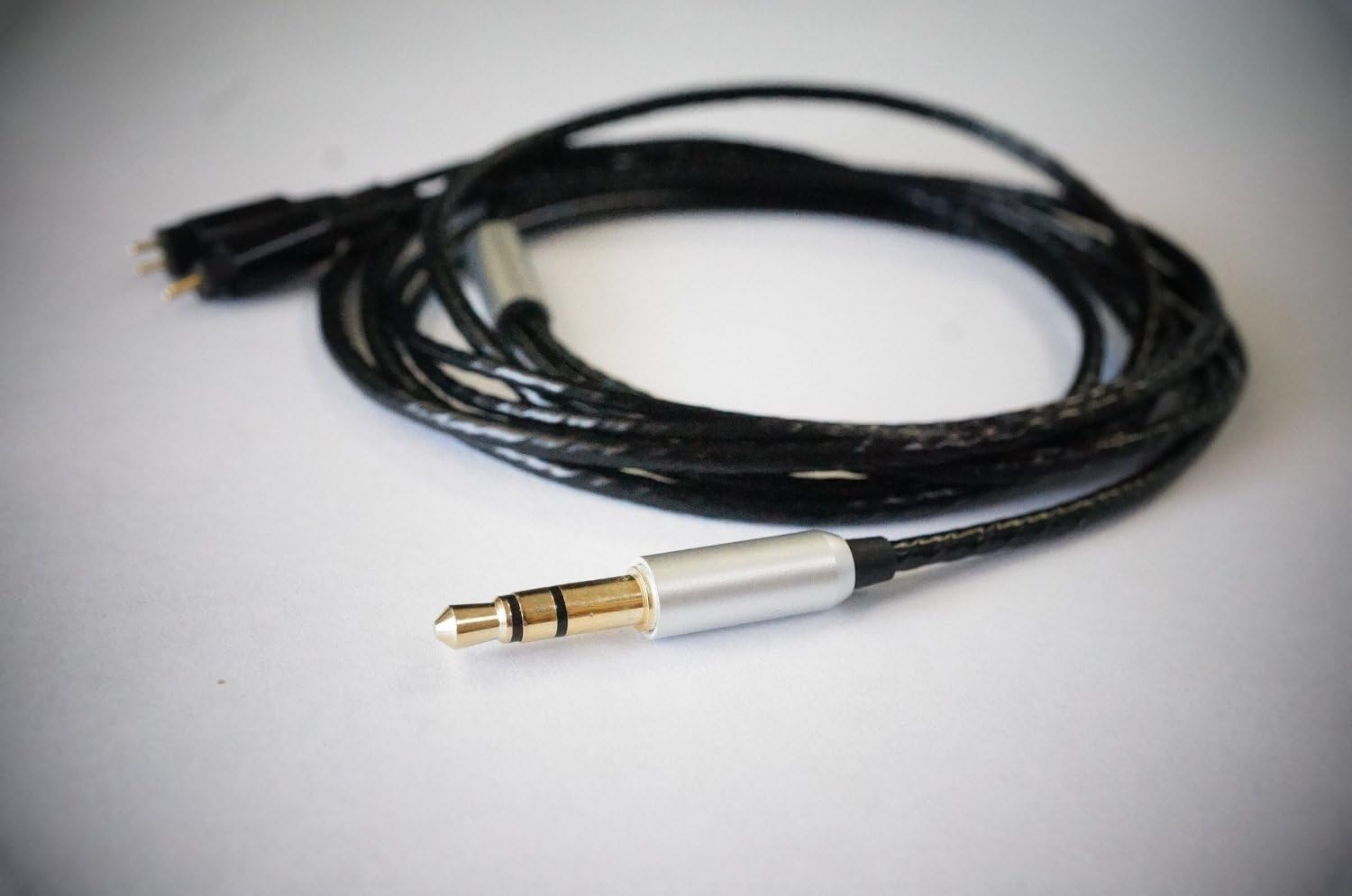 BuyJapan Black Star Upgrade Cable for Sennheiser IE80, IE8 ◆Black◆